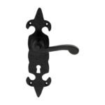 Carlisle Brass LF5504 Fleur de lys' Lever On Lock Backplate (LEAD TIME: 2-3 DAYS)