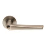Eurospec SWL1160SSS Steelworx SWL Plaza Lever On Rose (LEAD TIME: 2-3 DAYS)
